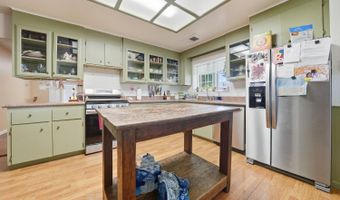 879 Pacific St, Angels Camp, CA 95222