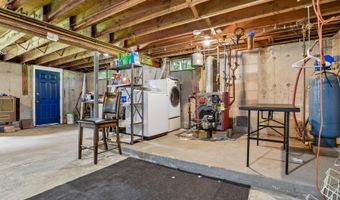 29 Homonick Rd, Colchester, CT 06415