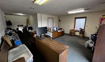 404 Douglas Ave, Beaver, OK 73932