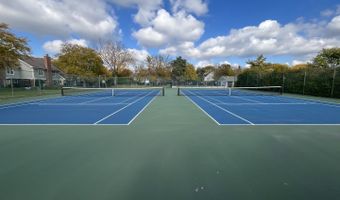 1306 S New Wilke Rd 2B, Arlington Heights, IL 60005