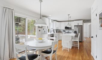 16 Chestnut St, Acton, MA 01720