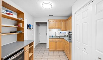 60 Thomas Sumter St, Beaufort, SC 29907