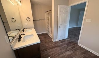 360 Rainbow Ln, Asbury, WV 24916