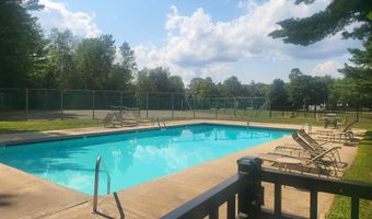 13-7 Overlook Rd, Campton, NH 03223
