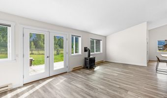 68 KELLY Ln, Alpine, WY 83128
