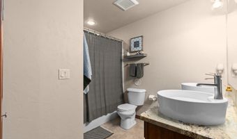 346 ALBERT Way, Appleton, WI 54915