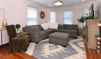 435 Cabot St B, Beverly, MA 01915