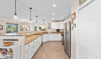 15-1635 BEACH Rd, Keaau, HI 96749