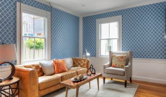 204 Spring St, Newport, RI 02840