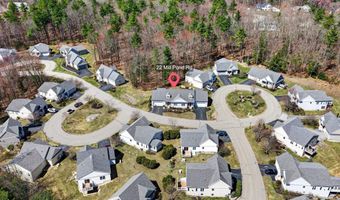 22 Mill Pond Rd 22, Brentwood, NH 03833