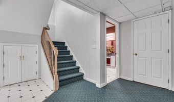 1605 Otter Dr, Toms River, NJ 08755