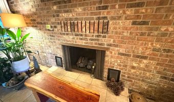 850 Gambier Dr, Alford, FL 32420