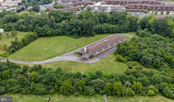 1058 HAUSMAN Rd, Allentown, PA 18104