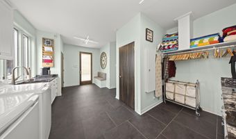 2760 N Territorial Rd W, Ann Arbor, MI 48105