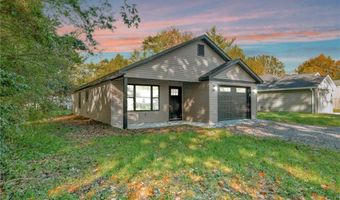 746 Goodin Dr, Austin, IN 47102