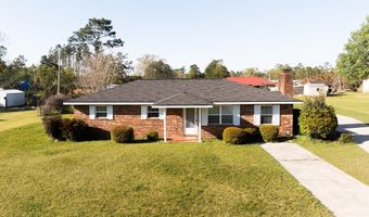 617 NORTHWOOD Dr, Baxley, GA 31513