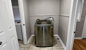 204 GARTH Dr, Adamsville, AL 35005