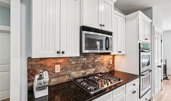 5305 Magnolia Gardens Ln NW, Acworth, GA 30101