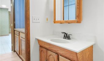 14333 Meranda Rd, Anna, OH 45302