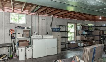 2021 Saint Christopher Way, Arnold, MO 63010
