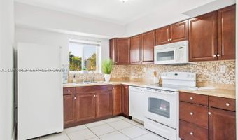 10001 W Bay Harbor Dr 208, Bay Harbor Islands, FL 33154