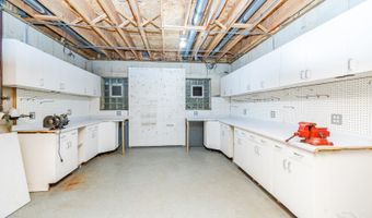 771 E Hickory Ave, Addison, IL 60101