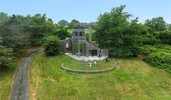 668 Indian Ave, Middletown, RI 02842
