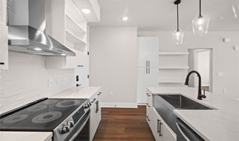 3329 SE MP Pkwy 306, Bentonville, AR 72712