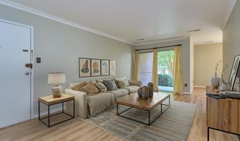 8302 TOBIN Rd 11, Annandale, VA 22003