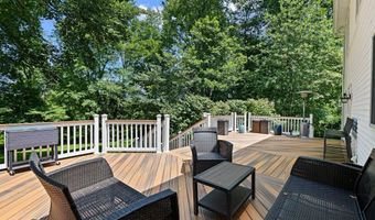 14 STONEBRIDGE Dr, Hockessin, DE 19707