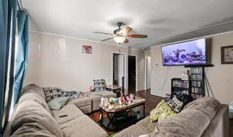 204 N Wickham St, Alvord, TX 76225