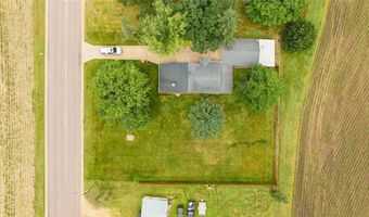 N6098 County Road N, Arkansaw, WI 54721