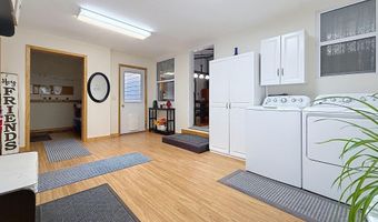 112 N Bozeman Ave, Buffalo, WY 82834