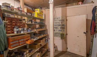 105 E. 2nd St, Alcester, SD 57001