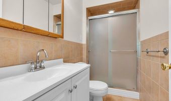 108 Dundee Ct, Aberdeen, NJ 07747