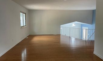 802 SALEM Ct, Atco, NJ 08004