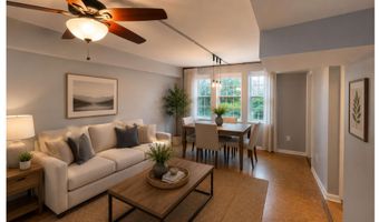 1736 N RHODES St 5-290, Arlington, VA 22201