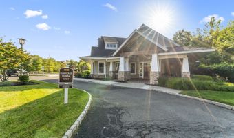 56 Tucker St 56, Danbury, CT 06810