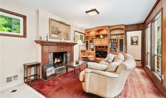 2760 Caraway Dr, Tucker, GA 30084
