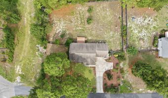 612 Seymour St, Aberdeen, NC 28315
