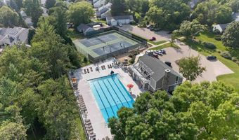 19 Sugar Maple Trl, Madison, WI 53717