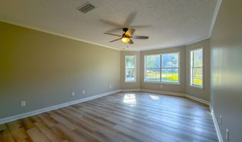 206 Riverchase Dr, Bainbridge, GA 39819