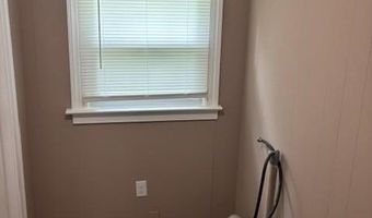 4286 Oak Level Rd, Bassett, VA 24055