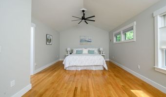 14 Valley Brook Rd, Barnstable, MA 02632