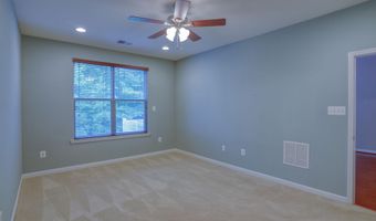 21 STARFIRE Ct, Dover, DE 19901