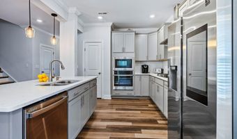 824 Kingsworth Way, Angier, NC 27501