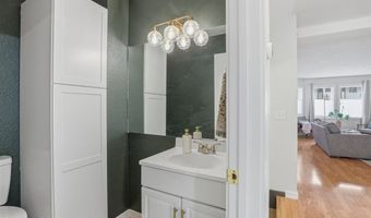 320 E Dowling Rd #7, Anchorage, AK 99518