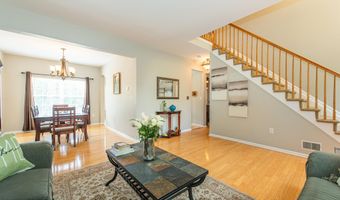 91 Nutmeg Rd, Aberdeen, NJ 07747