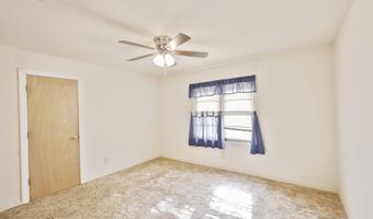 708 15th St, Abernathy, TX 79311