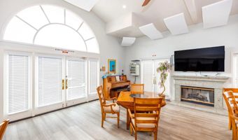 3335 Genoa Way 112, Oceanside, CA 92056